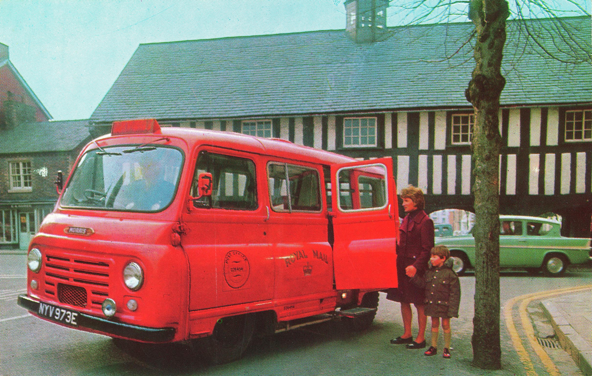 Postal Mini-Bus Llanidloes, Powys (postcard)