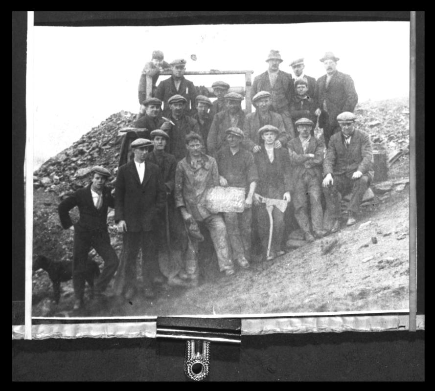 Graig Pit workforce (a small pit worked by a strikers' co-operative at Pontypridd)