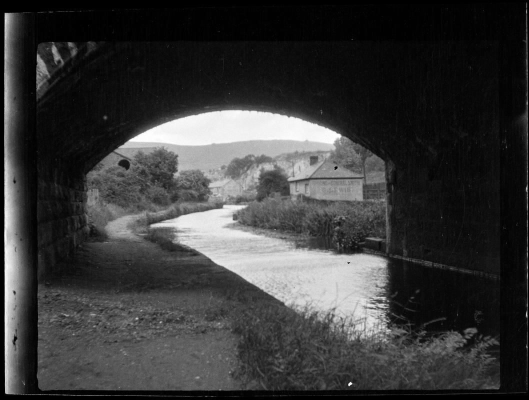 Glamorganshire Canal, negative