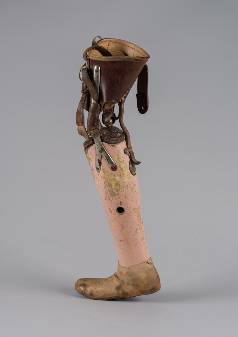 Child's prosthetic leg, 1958