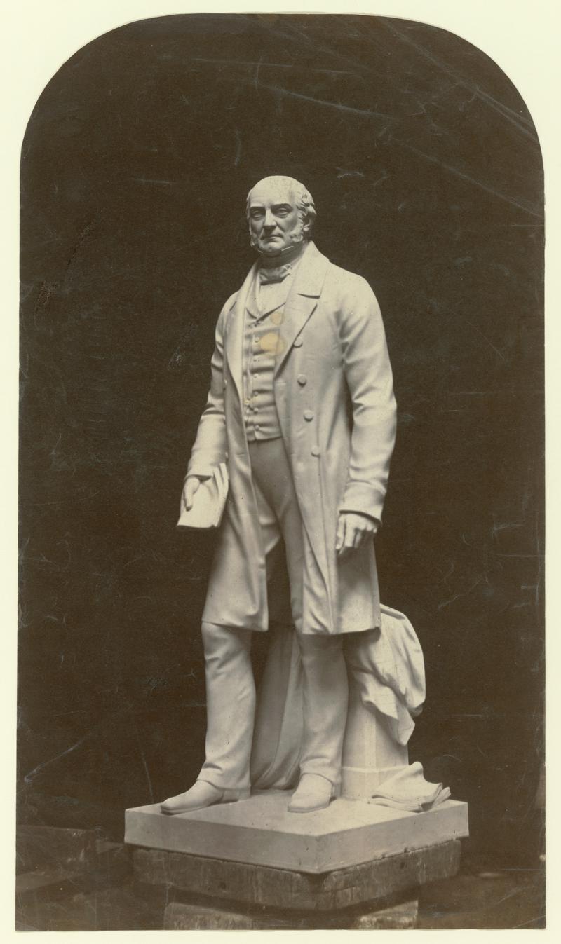 statue of a gentleman, photograph