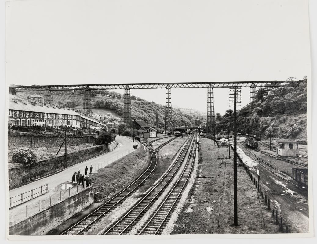 Demolition of Crumlin viaduct, photograph