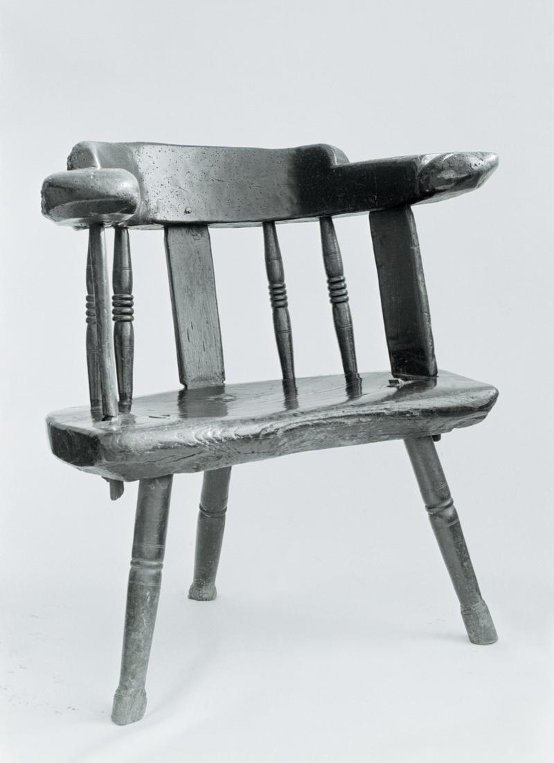 18th century Welsh 'Cottage' chair from Darowen, Montgomeryshire