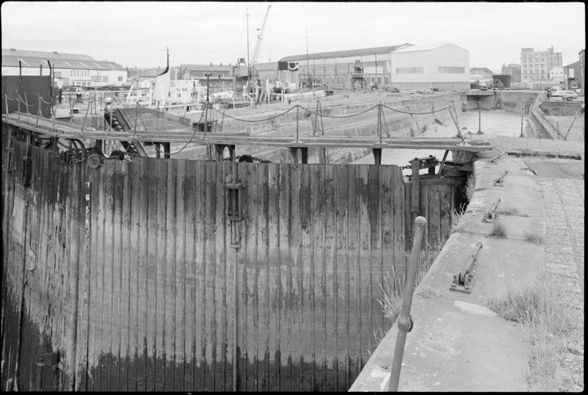 Cardiff Docks, negative
