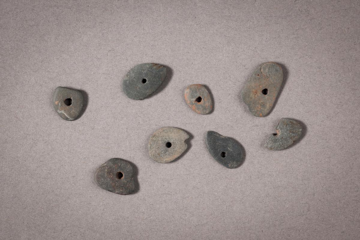 Early Mesolithic shale beads