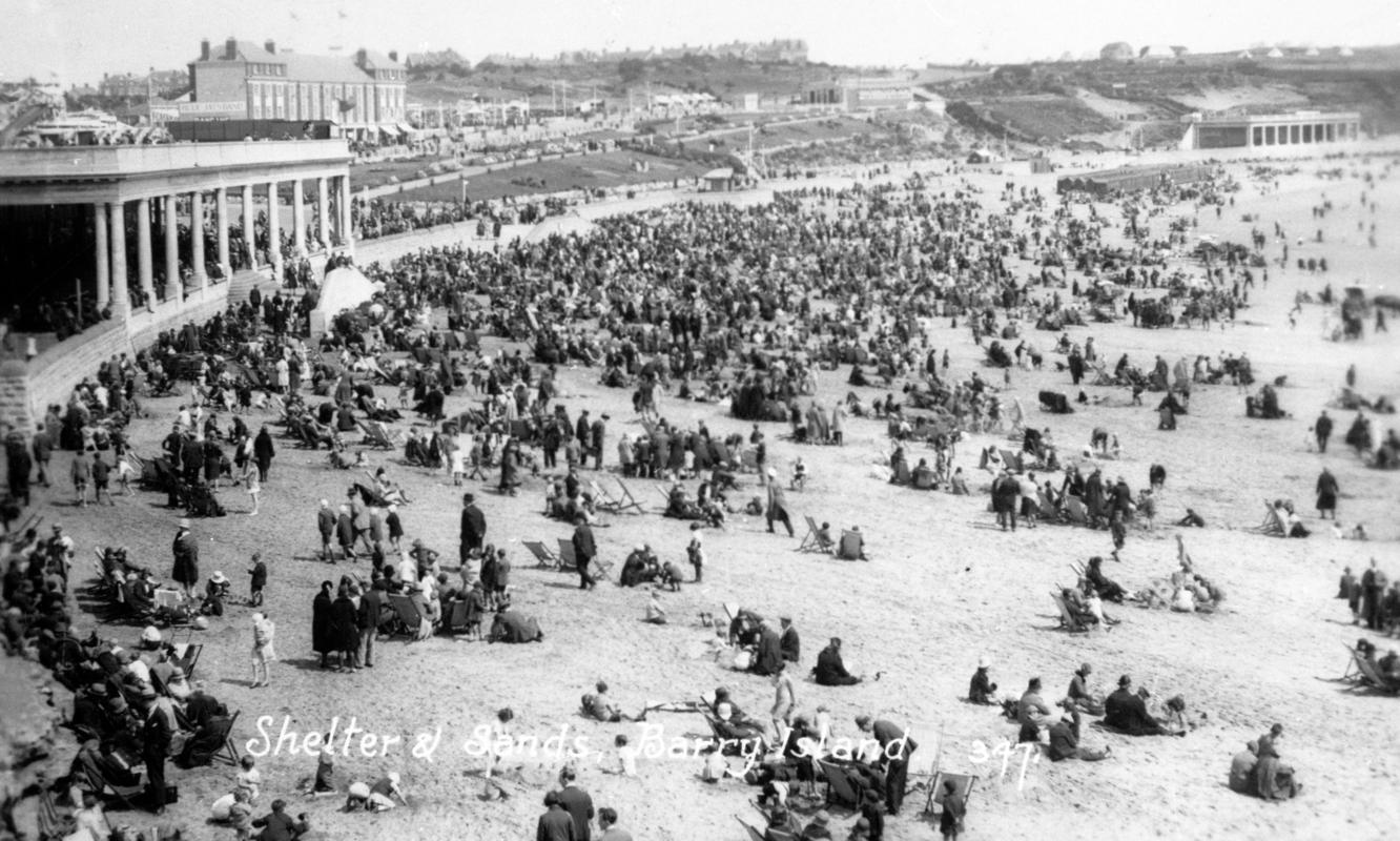 Postcard view of the Pleasure Park, Barry Island, Glamorgan.