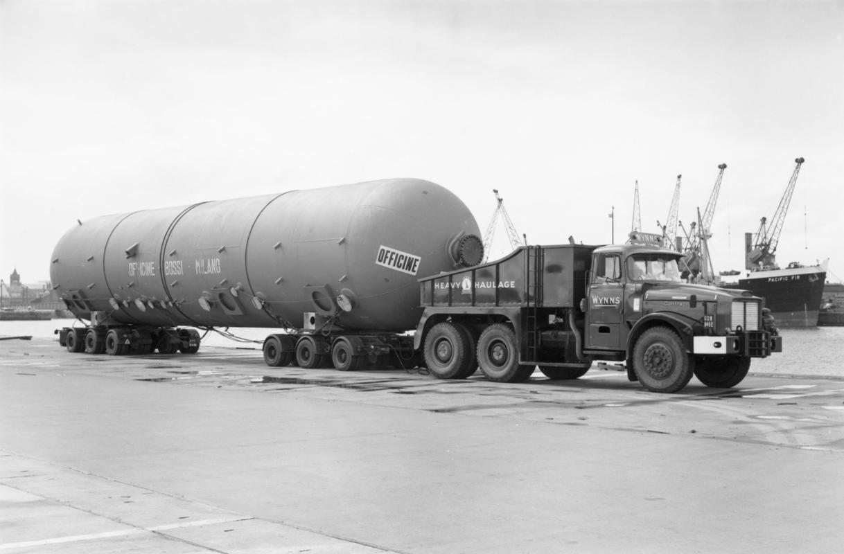 Wynn's Haulage heavy tractor and load at Cardiff Docks
