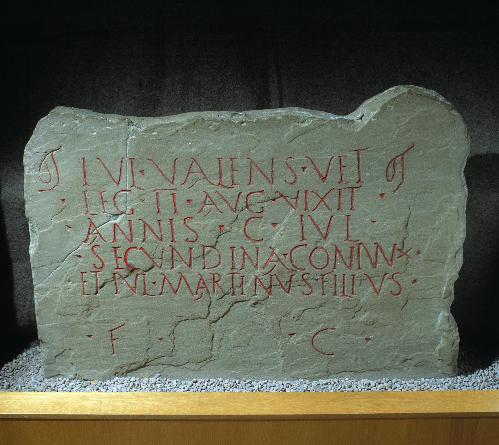 Roman gravestone (Ivlius Valens)