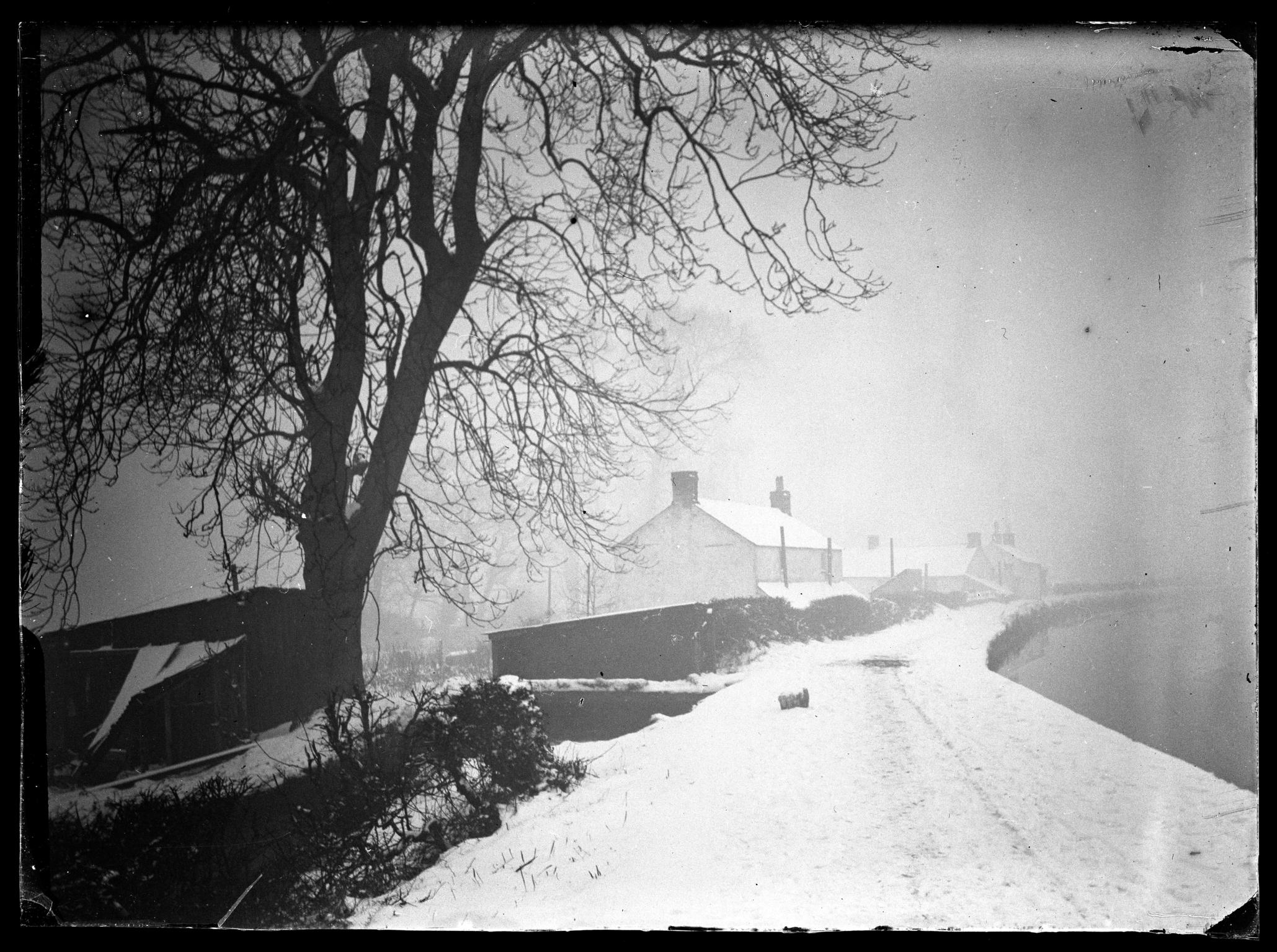 Glamorganshire Canal, negative