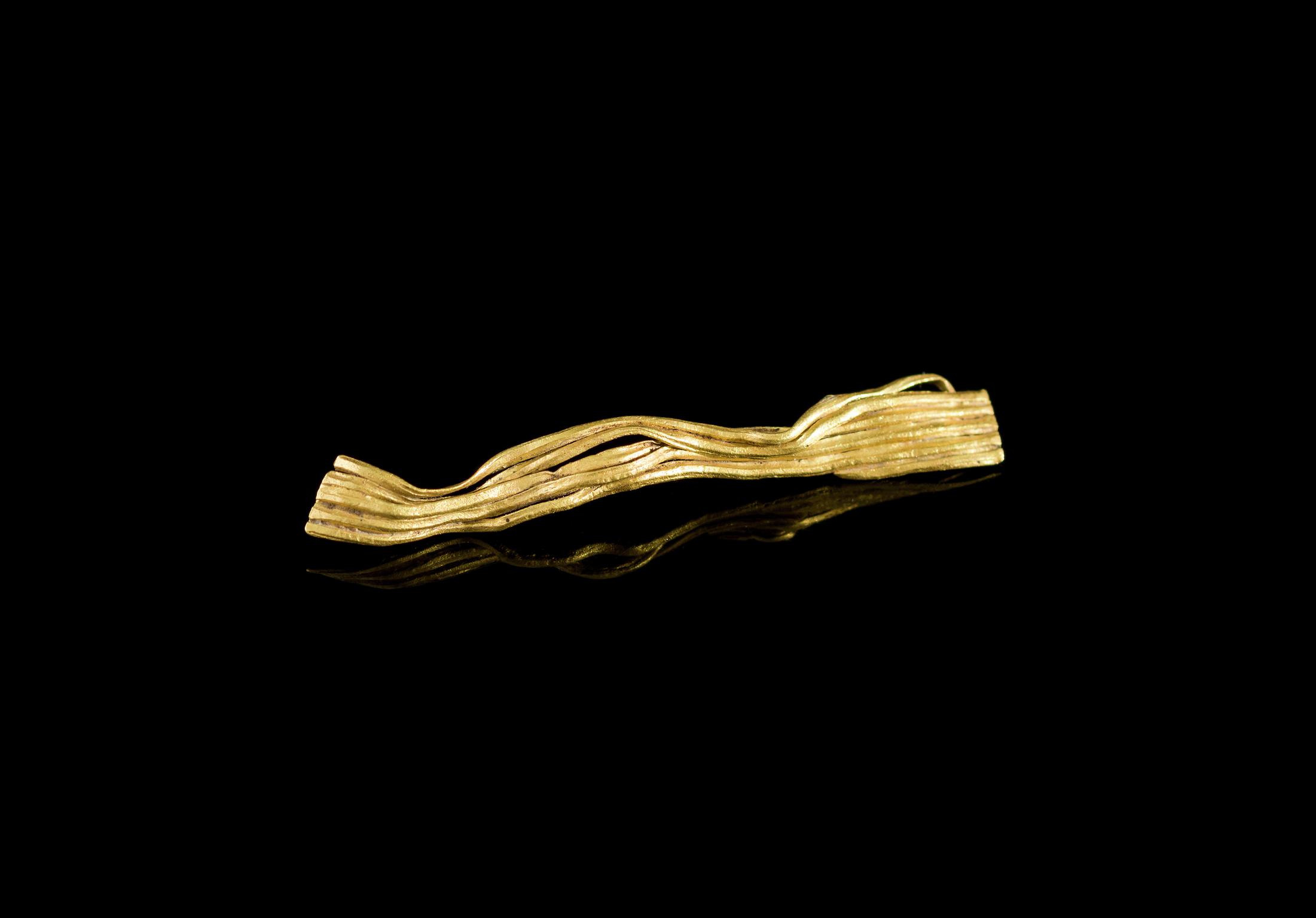 Middle Bronze Age gold strip