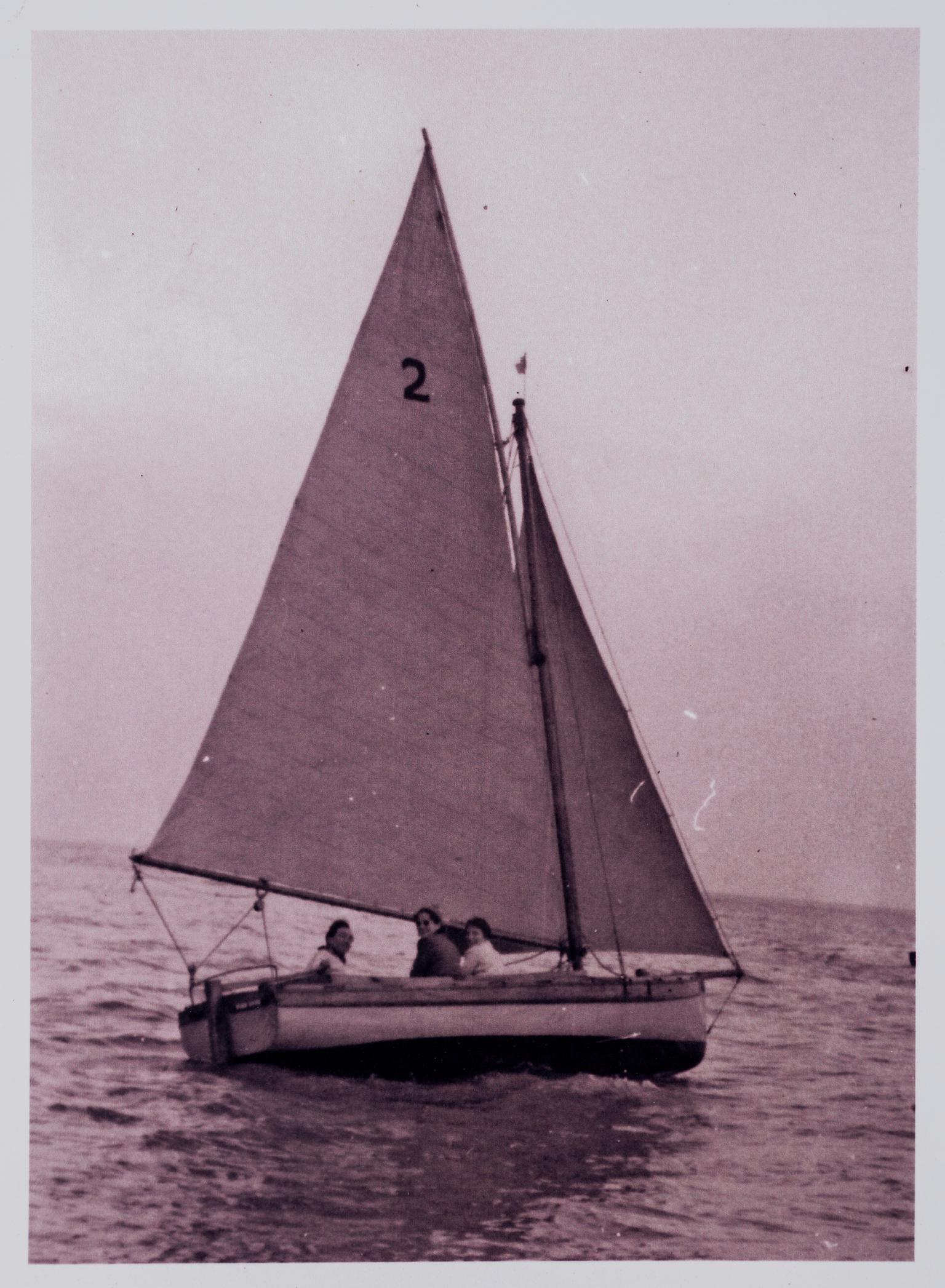 Sailing vessel WINDSONG, photograph