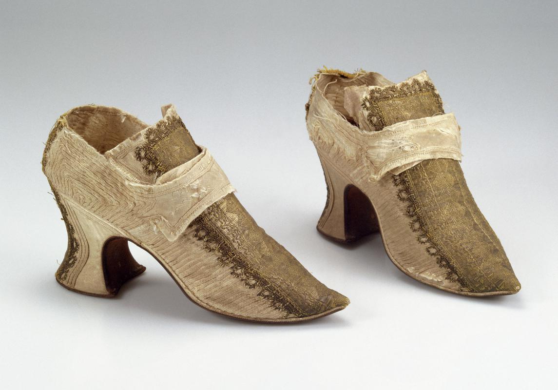 18th century women's satin shoes