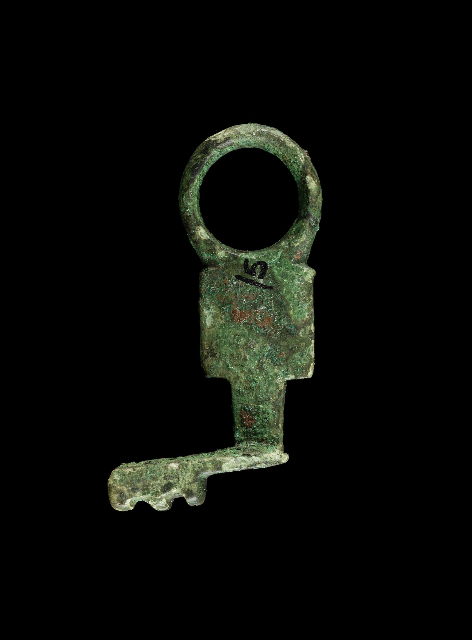 Roman copper alloy slide key