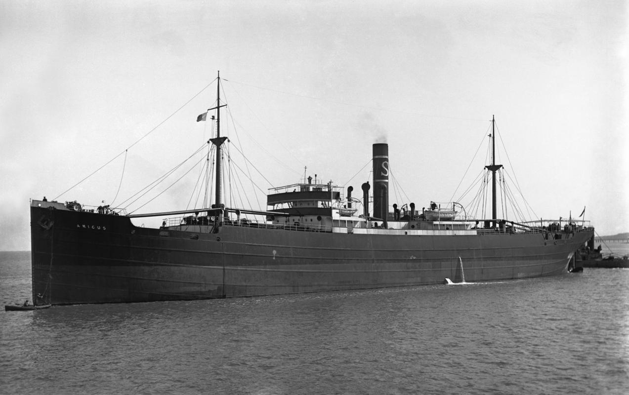 S.S. AMICUS, glass negative