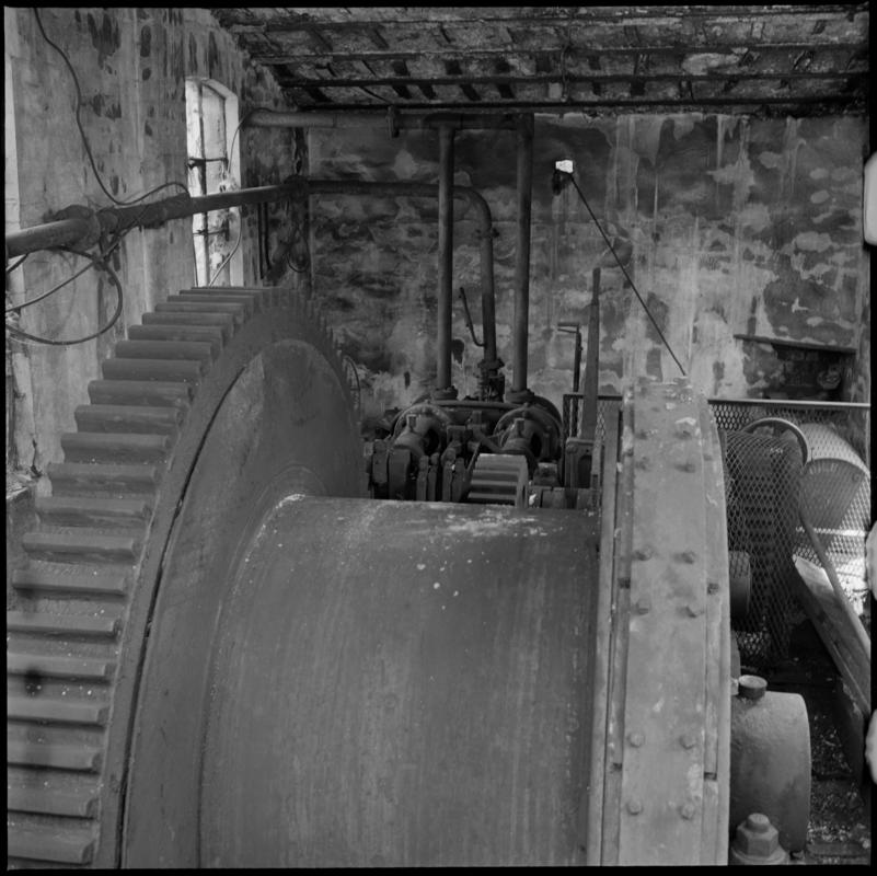 Black and white film negative showing a capstan, Deep Duffryn Colliery 19 May 1977.  'Deep Duffryn 19 May 1977' is transcribed from original negative bag.  Appears to be identical to 2009.3/2545.