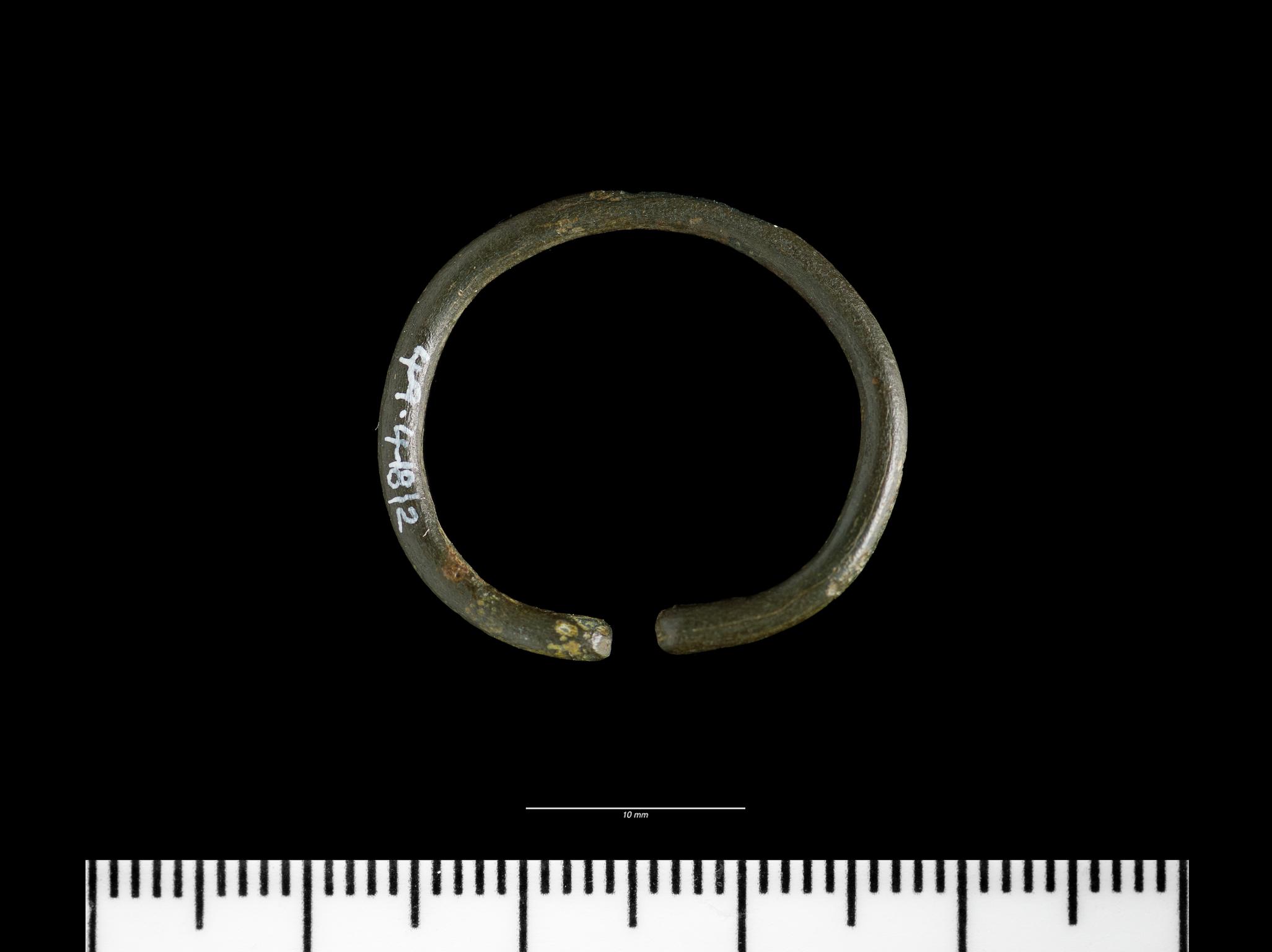 Late Iron Age copper alloy penannular brooch