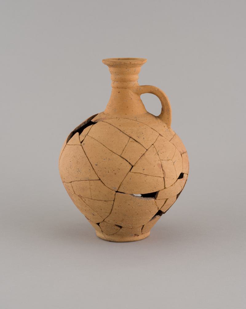 Roman pottery flagon