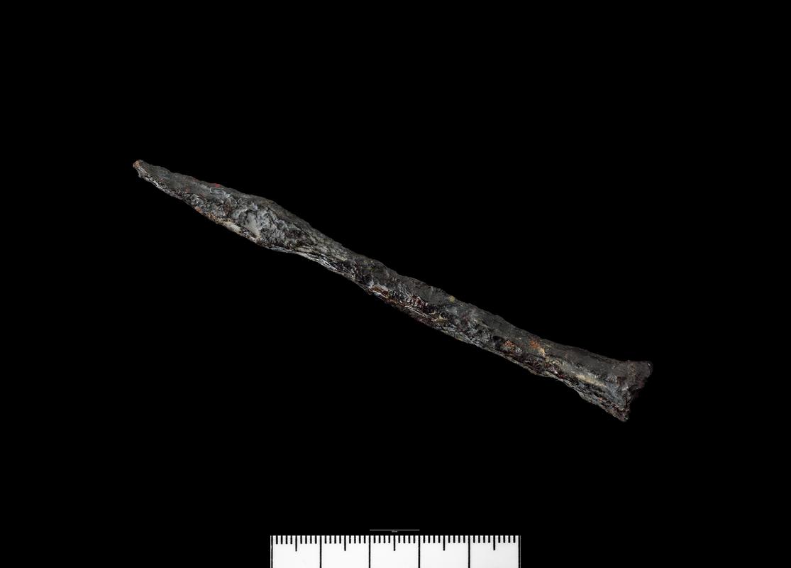 Medieval / Post-Medieval iron arrowhead
