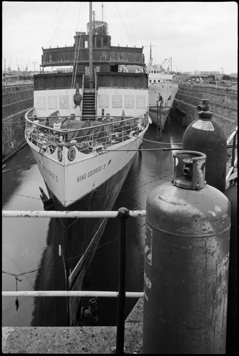 Cardiff Docks, negative