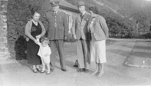 Dinorwig Quarry Hospital. Left to right: Clemontine de Wulf (Vivian Hughes' grandmother), Vivian Hughes (child), Malcolm Pugh (Celine de Wulf's husband), Griffith Samuel Hughes, and Marie Therese Hughes.