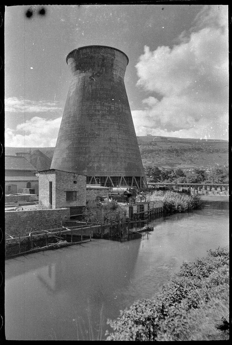 Middle Duffryn Power Station, negative