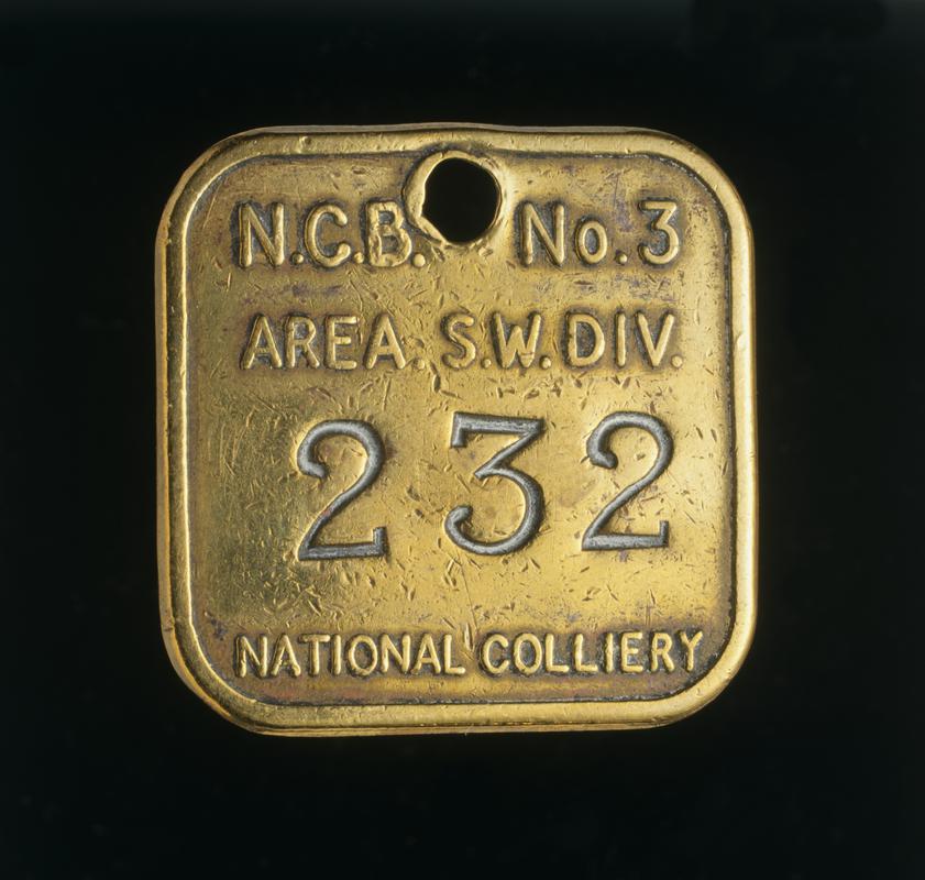 Lamp check : National Colliery
