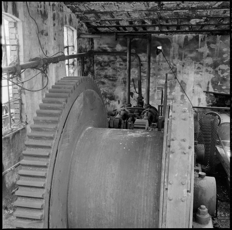 Black and white film negative showing a capstan, Deep Duffryn Colliery 1977.  'Deep Duffryn capstan 1977' is transcribed from original negative bag. Appears to be identical to 2009.3/2546.
