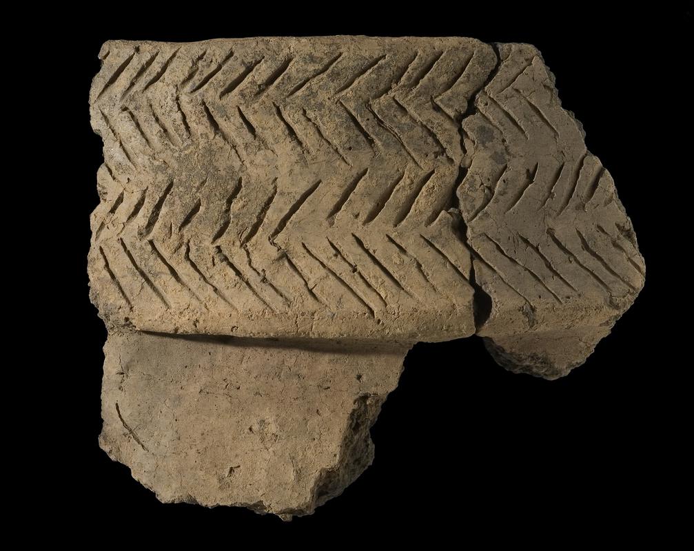 Early Bronze Age pottery collared urn