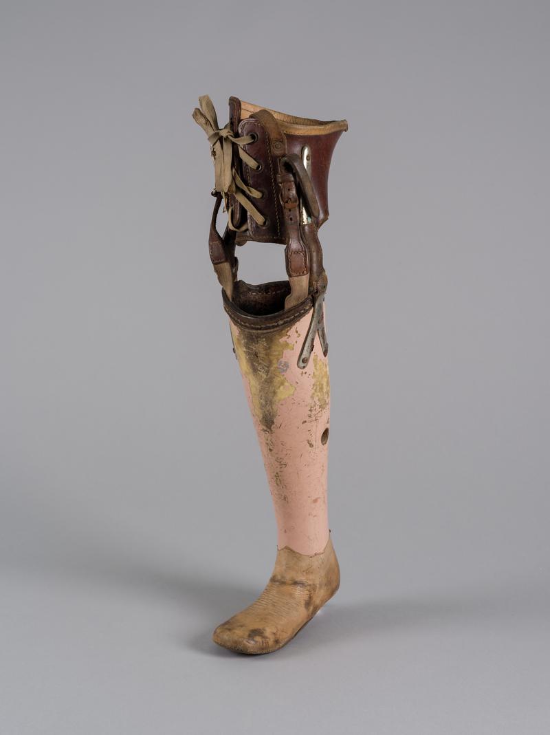 Prosthetic leg