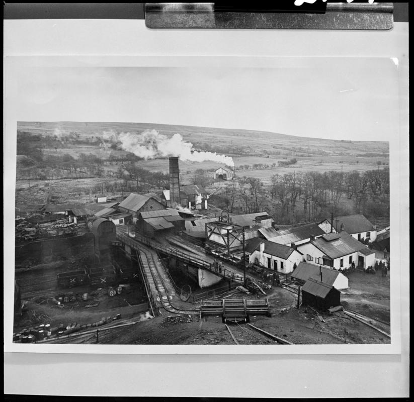 Ynyscedwyn colliery, negative