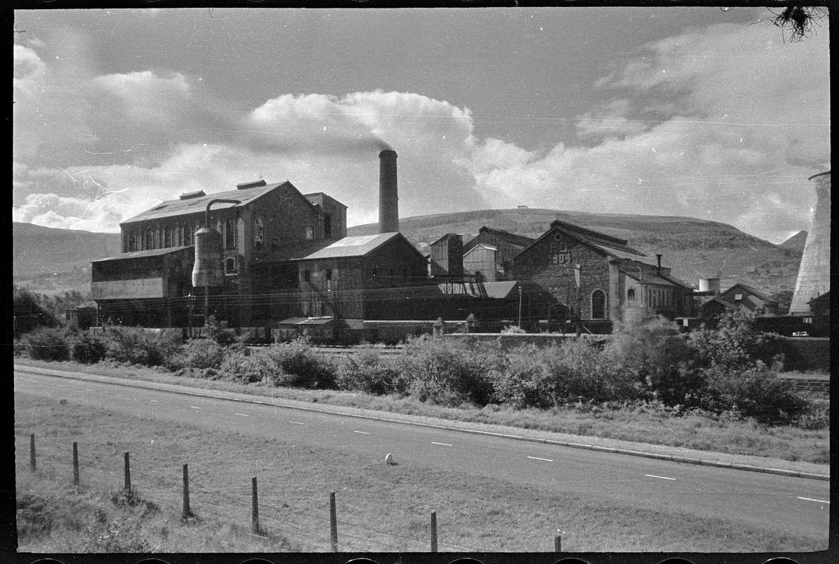 Middle Duffryn Power Station, negative