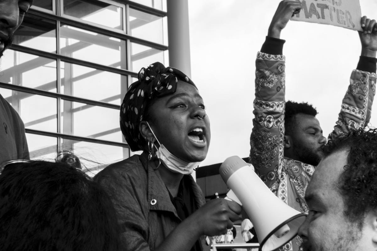 Ffotograff (digidol) | photograph (digital)