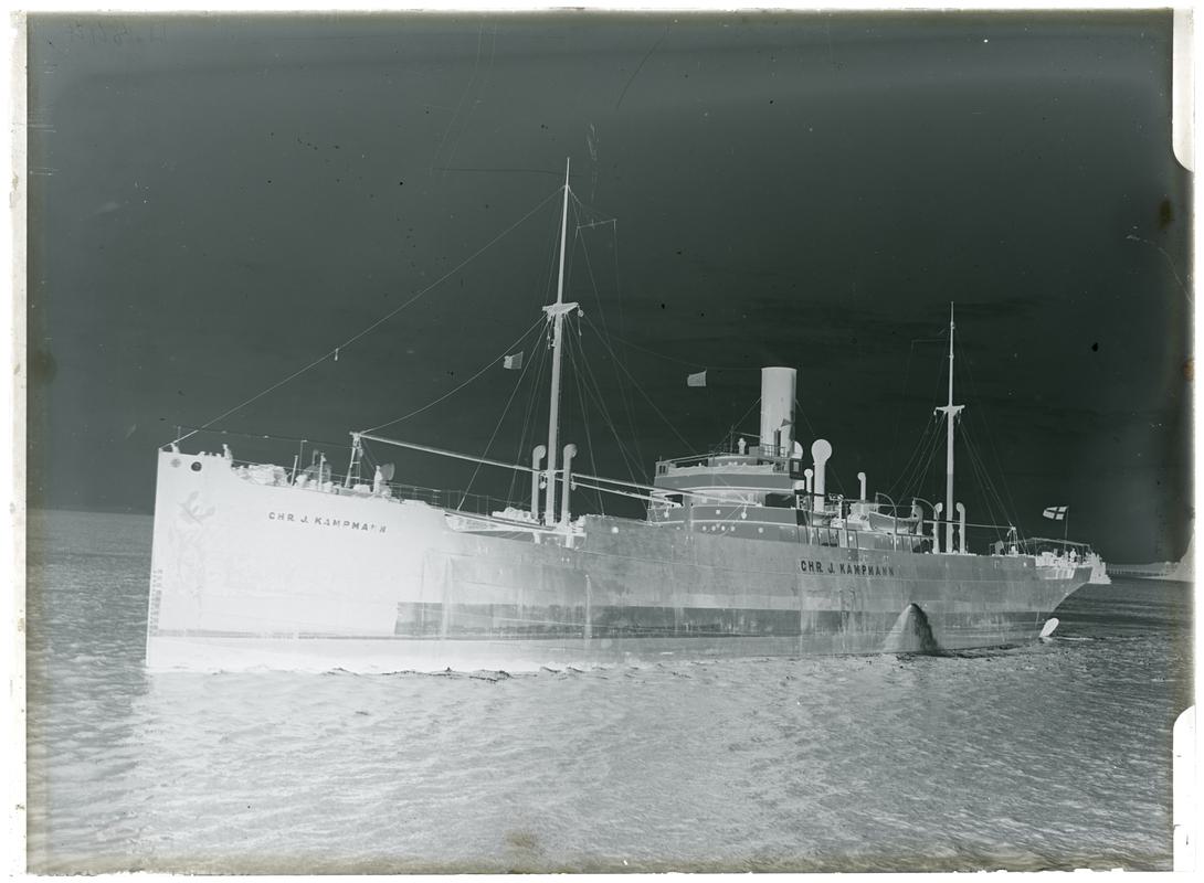 S.S. CHR. J. KAMPMANN, glass negative