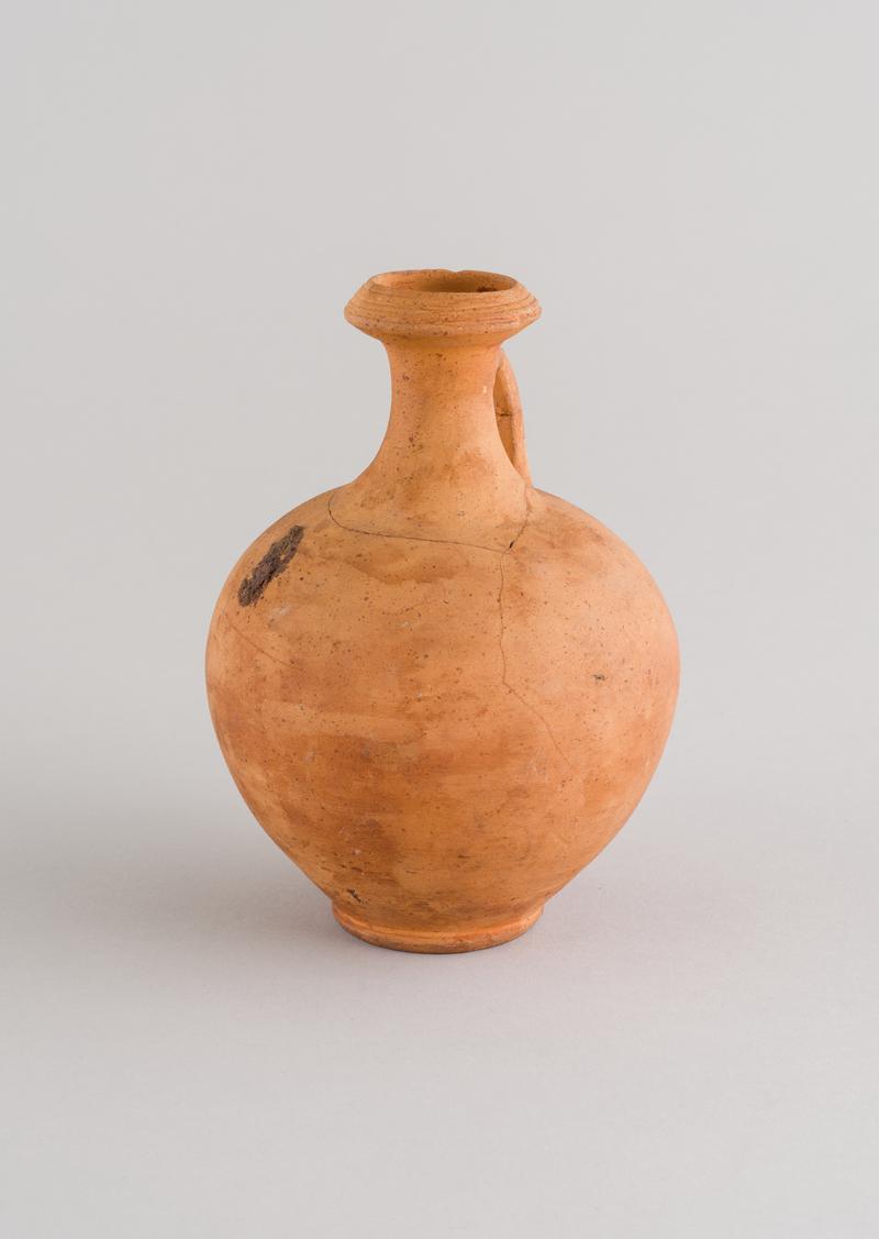 Roman pottery flagon