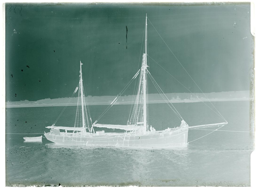 DOMINO (ketch), glass negative