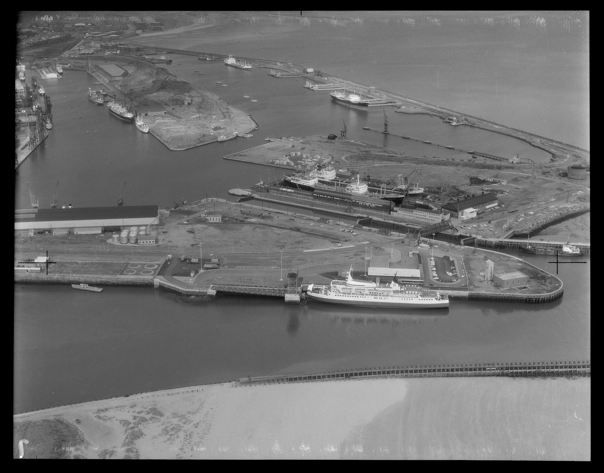 Swansea Docks, negative