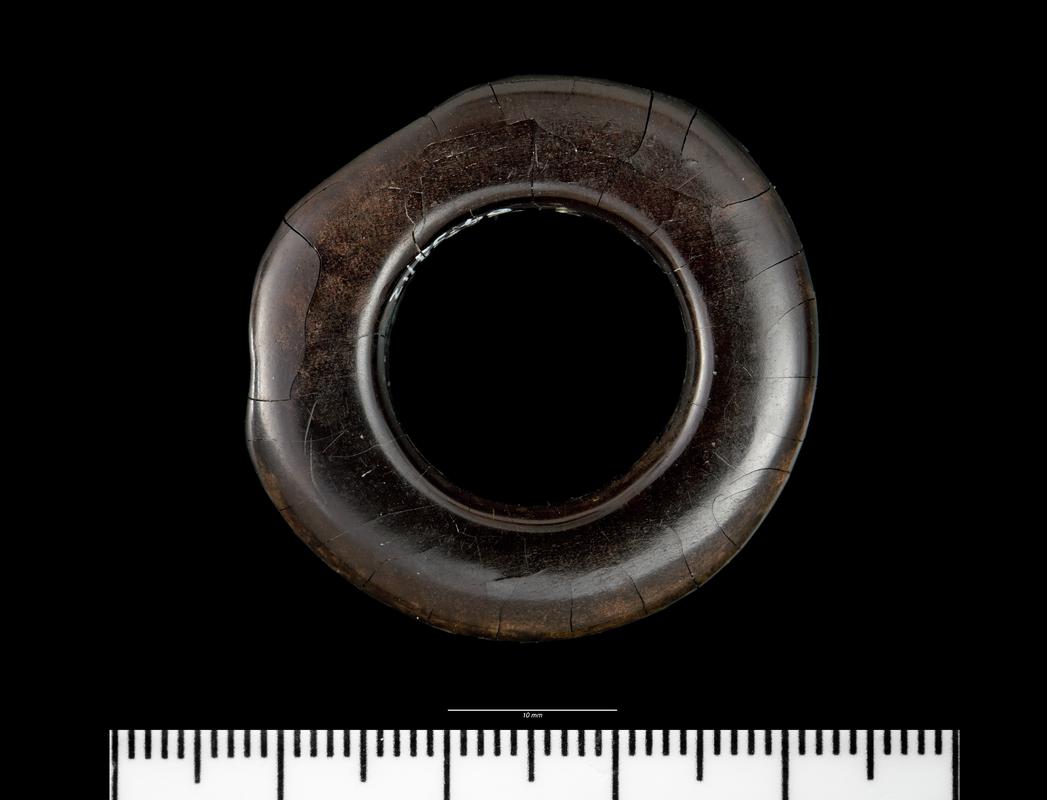 Early Bronze Age jet belt fitting