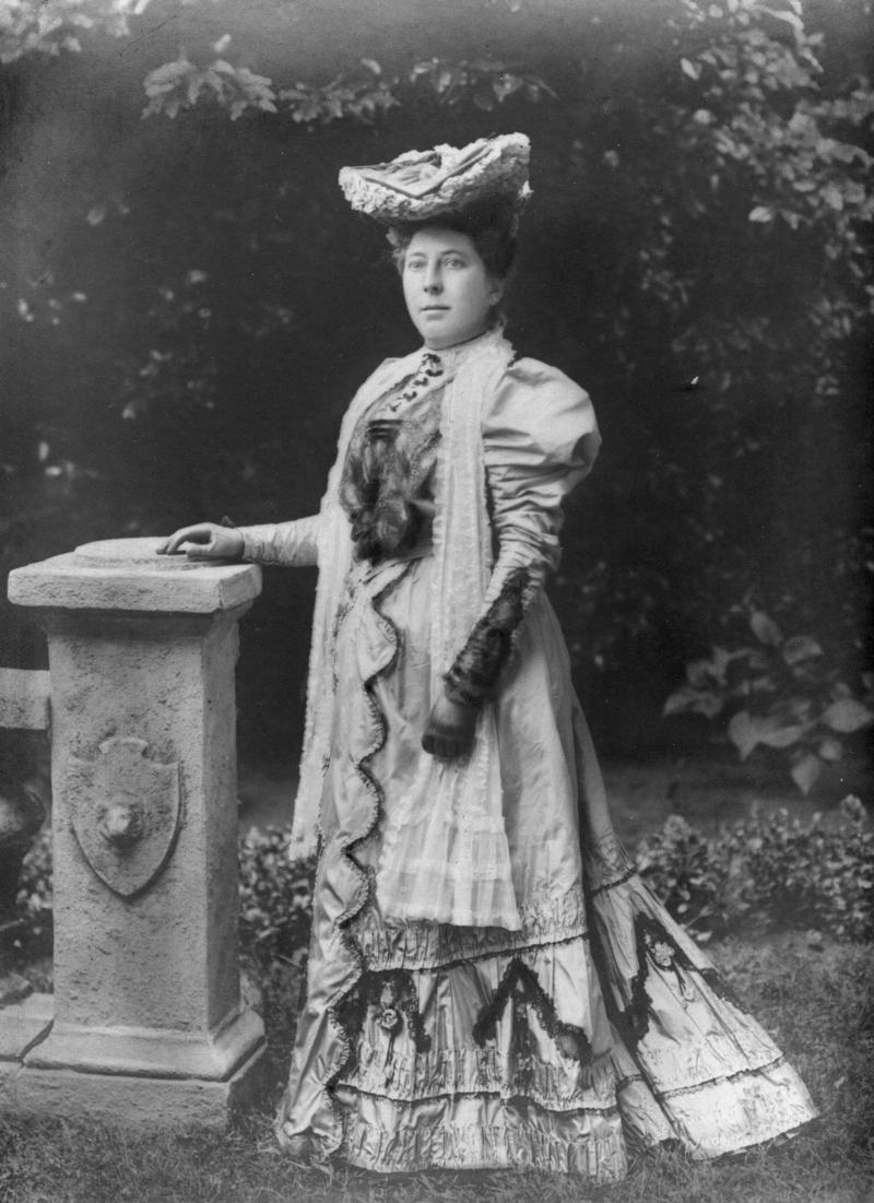 Florence Gifford Evans. Landlady of The Vulcan Hotel 1891-1893