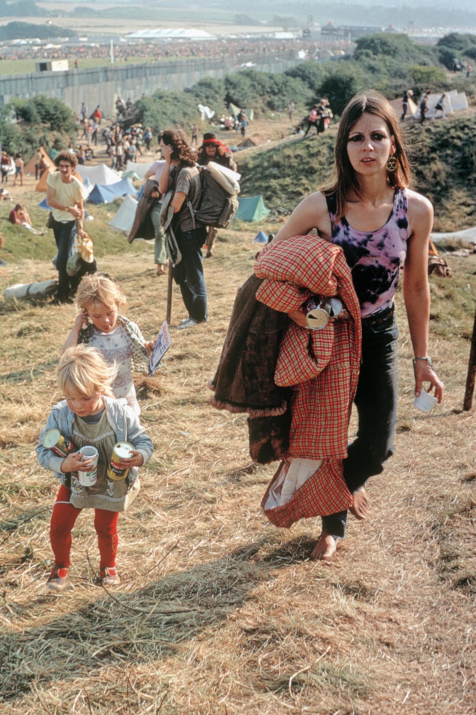 Isle of Wight Festival. Careless Hippy 25 years old mother with 5 years old Joanna and 3 years old Plum