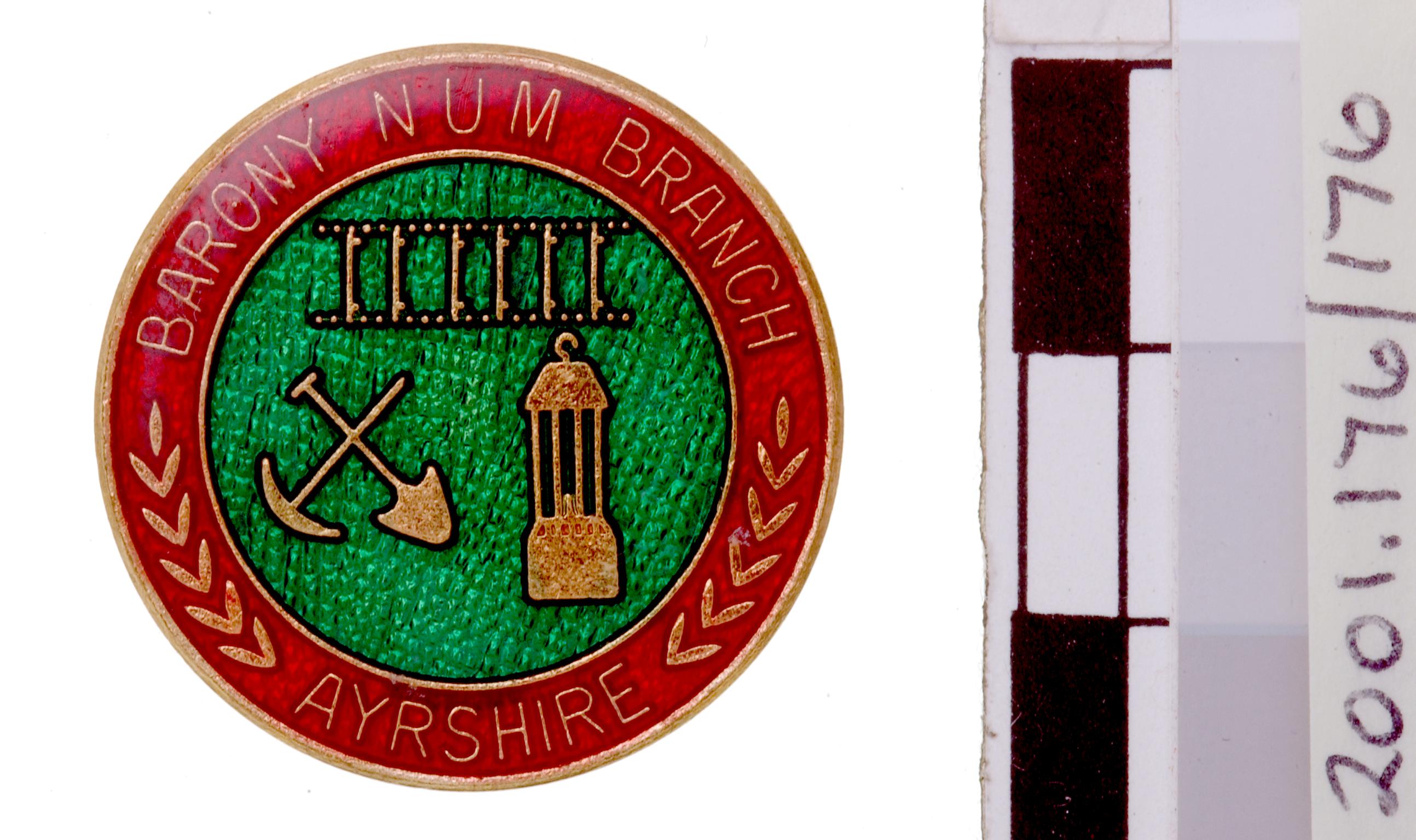 N.U.M. Scottish Area, badge