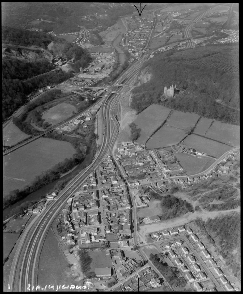Aerial view of Tongwynlais.