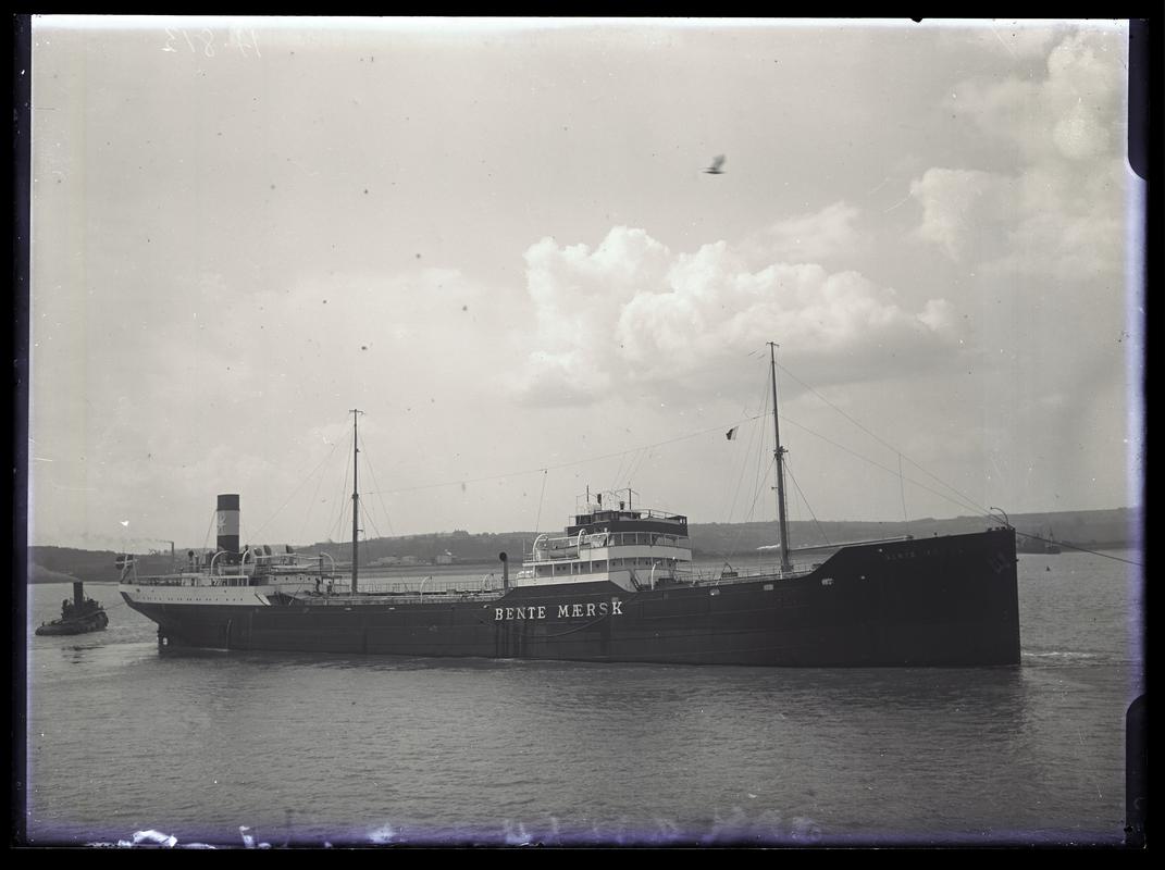 Starboard Broadside view of M.V. BENTE MAERSK with tug, c.1936.
