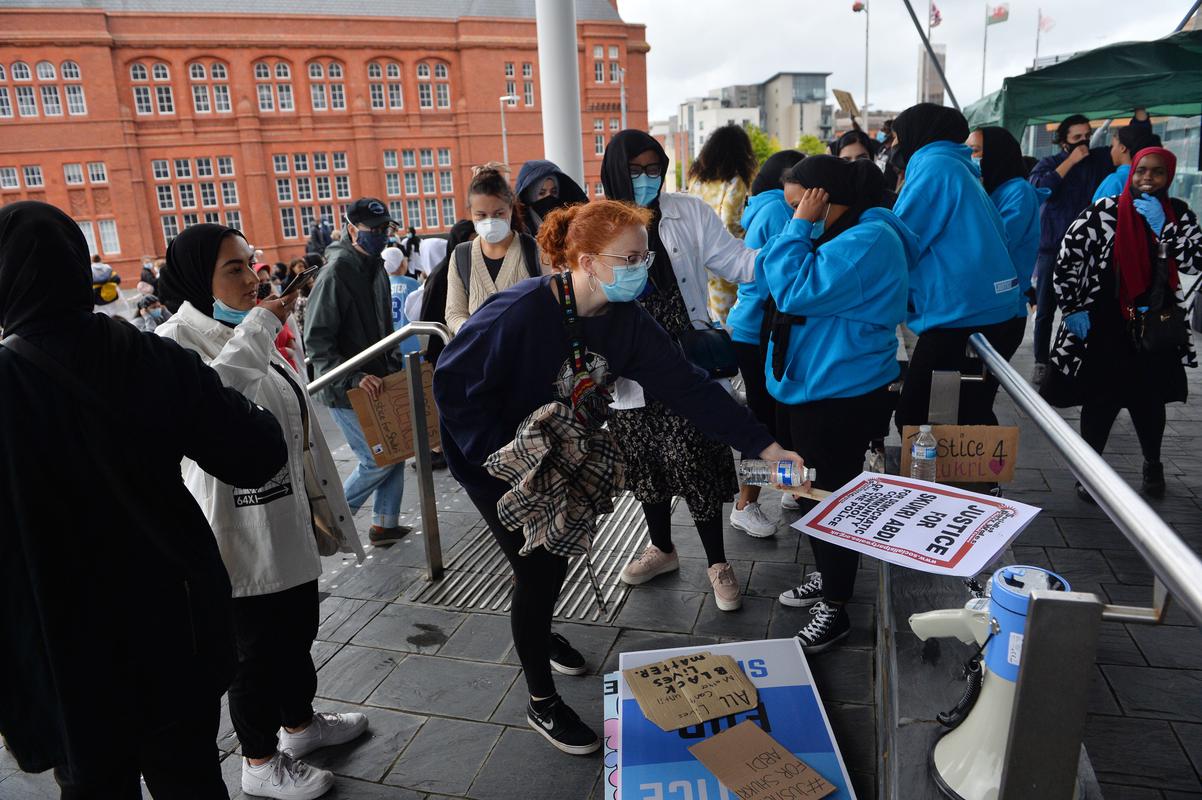 Ffotograff (digidol) | photograph (digital)