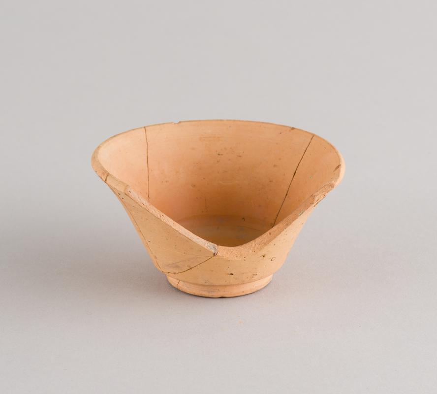 Roman pottery cup, imitating samian