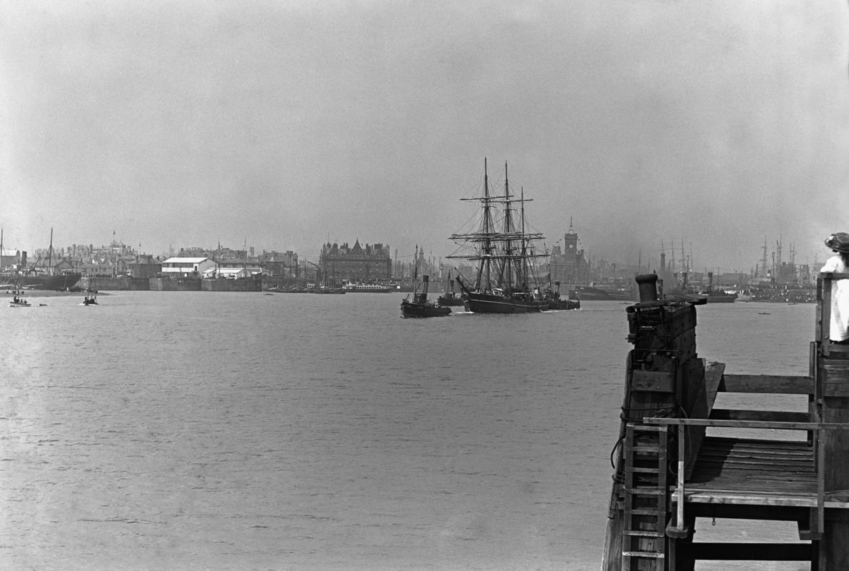 TERRA NOVA leaving Cardiff, 1910, glass negative
