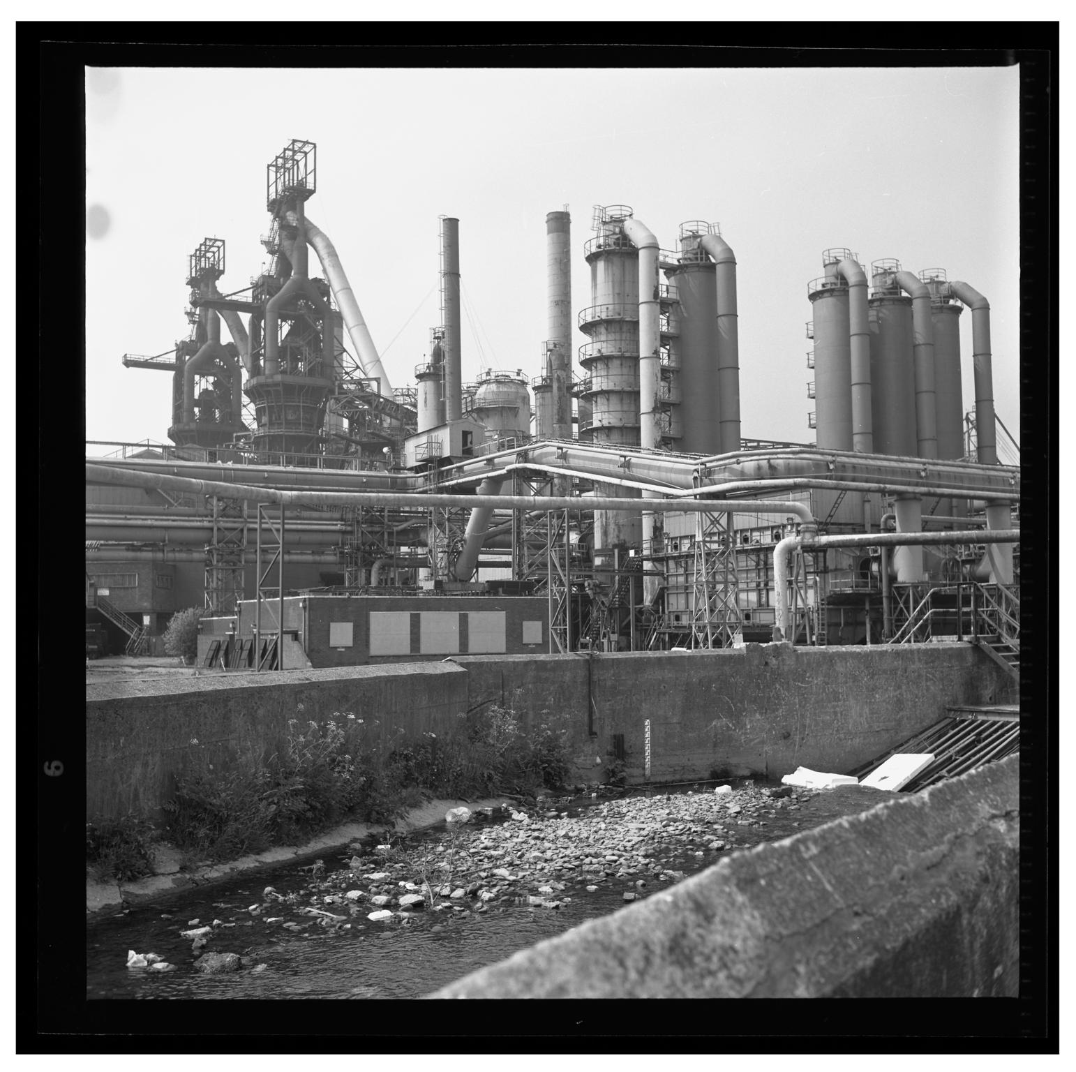 Port Talbot steelworks, negative