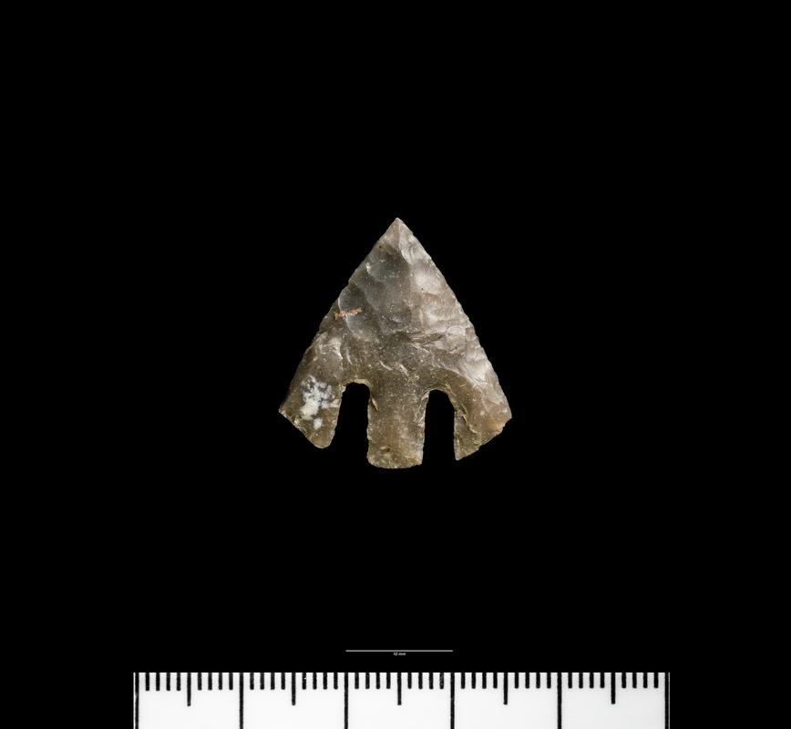 Early Bronze Age flint barbed and tanged arrowhead