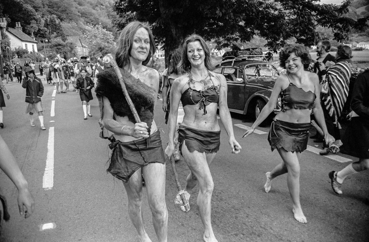 GB. WALES. Tintern. Queens Jubilee. Tintern festival parade. 1977.