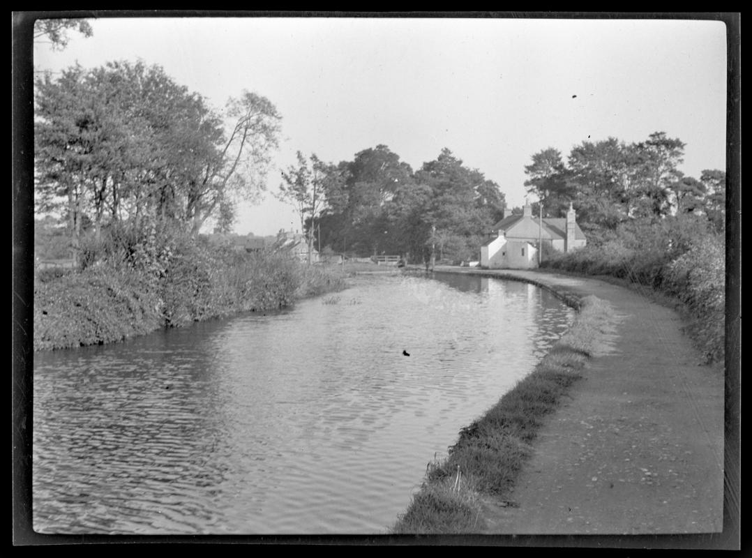 Glamorganshire Canal, negative
