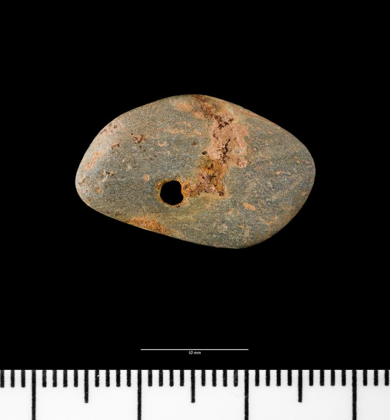 Early Mesolithic shale bead